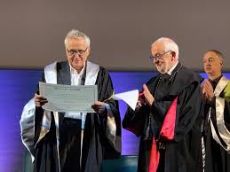 En 1959 asistió al centro esperimental de cinematografia y, bajo la dirección de andrea camilleri, en 1962. Laurea Honoris Causa In Cinema Al Regista Piacentino Marco Bellocchio Sono Grato Liberta Piacenza