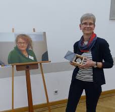 Adresse, telefon, email, soziale netzwerke, bilder, websites & mehr! Dr Karoline Schubert Vom Gesundheitsamt Leipzig Erhalt Den Carola Gold Preis Slfg