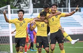 It is incredible how much malaysians love football. Football Malaysia Myanmar Settle For Draw But It S Really A Field Day The Star
