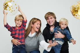 How Our Kendra Scott Family Celebrates The Season Part 2 Kendra Scott Facets Blog
