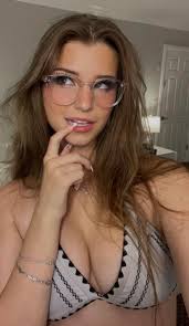 Brooke Monk Horny Confessions