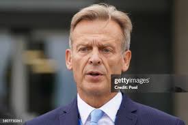 7.442 Hospital Directors Stock Photos, High-Res Pictures, and Images