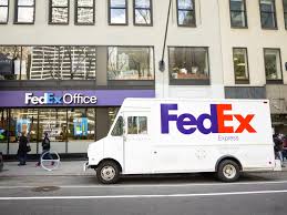 Fedex Now Offers 24 Hour Passport Services Passport Services Expedited Passport Renewing Your Passport
