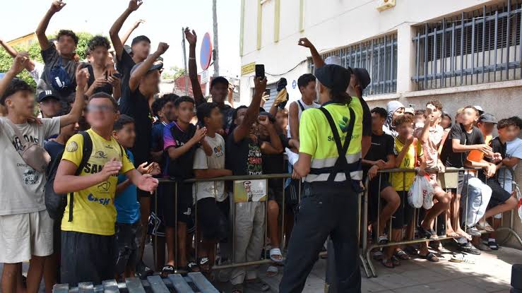 Marruecos exige ahora a España la repatriación de sus menores no acompañados