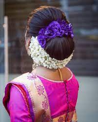 Gorgeous And Stunning Gajra Hairstyles You Need To Pin Down For Your Wedding Indian Bridal Hairstyles Indian Bun Hairstyles Bridal Hairdo