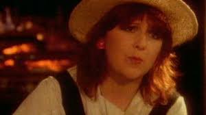 Moonlight Shadow (feat. Maggie Reilly)