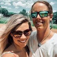 Anne Clodfelter's Instagram, Twitter & Facebook