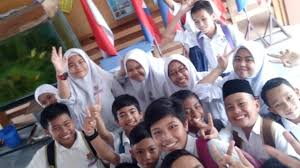 Pada 2009, sekolah kebangsaan puchong indah memiliki 1115 pelajar lelaki dan 987 pelajar perempuan. Kenangan Murid 6 Gigih 2016 Sekolah Kebangsaan Puchong Indah Youtube