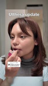 Anna Cueto's Instagram, Twitter & Facebook