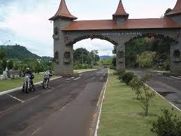 Saudades, santa catarina is a municipality in the state of santa catarina in the south region of brazil. Saudades Sc E Seu Portico Mapio Net