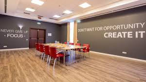Parco nord arena and ducati museum are cultural highlights, and travellers looking to shop may want to visit fico eataly. Holiday Inn Bologna Fiera Ab 52 7 6 Bewertungen Fotos Preisvergleich Italien Tripadvisor