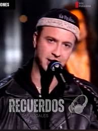 Marcos Terrones Cantante