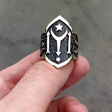 خاتم فضة 925 ارطغرل للابهامالسعر 325 ريال سعودي In 2020 Sterling Silver Skull Rings Sterling Silver Mens Harley Davidson Jewelry
