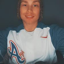 Tyler Mclaughlin's Instagram, Twitter & Facebook