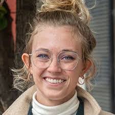 Kellie Boyer's Instagram, Twitter & Facebook