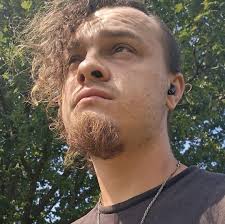 We have gotten a lot of new members this week! Thank you all for continuing  to keep this group growing! I am curious to know, how did you find out  about this