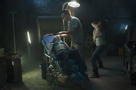 In order to save a young girl's life, a 911 operator must confront a killer from her past. The Call Film Abigail Breslin Cinematography