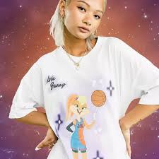 A new legacy star, zendaya, shares her thoughts on the unexpected controversy surrounding the redesign of her character, lola bunny. Kiv5tygzu0foqm