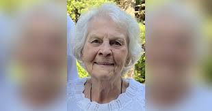 Obituary for Elaine "Polly" (Lewis) Gates