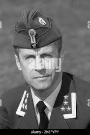 Image result for Commander 334