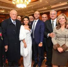 بجيب لبن المفروض انه صحى لانه. Ø¨Ø§Ù„ØµÙˆØ± Ù†Ø§Ø¯ÙŠØ© Ù…ØµØ·ÙÙ‰ ØªØ­ØªÙÙ„ Ø¨Ø¹Ù‚Ø¯ Ù‚Ø±Ø§Ù† Ø§Ø¨Ù†ØªÙ‡Ø§ ÙÙŠØ±ÙˆØ² Ø£Ø±ÙƒØ§Ù† ÙØ¤Ø§Ø¯ Ø®Ø¨Ø± ÙÙŠ Ø§Ù„ÙÙ†
