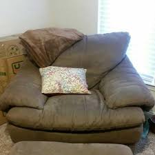 Your living room should be somewhere you can completely relax in comfort, and to do that, a comfortable chair and ottoman are essential. Best Overstuffed Chair With Ottoman For Sale In Charleston South Carolina For 2021
