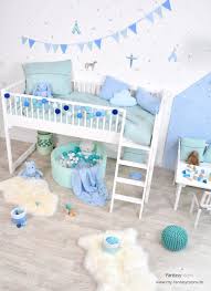 Modernes Indianerzimmer Fur Jungen In Blau Und Mint Kinderzimmer Farbe Blaue Kinderzimmer Jungs Zimmer Farben