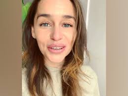 British actress emilia clarke was born in london and grew up in oxfordshire, england. International Thank You Day Emilia Clarke Expresses Gratitude To Nhs Workers English Lokmat Com