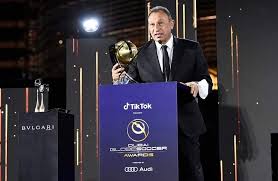 جنون خالد الغندور واحمد عفيفي علي الاهلي بعد عقوبة محمد الشناوى، وظهور. Ø§Ù„Ø®Ø·ÙŠØ¨ Ø®Ù„Ø§Ù„ ØªØ³Ù„Ù…Ù‡ Ø¬Ø§Ø¦Ø²Ø© Ø§Ù„Ø£ÙƒØ«Ø± ØªØªÙˆÙŠØ¬Ø§ Ø§Ù„ØªÙƒØ±ÙŠÙ… ÙŠØ²ÙŠØ¯ Ù…Ù† Ù…Ø³Ø¦ÙˆÙ„ÙŠØ© Ø§Ù„Ø£Ù‡Ù„ÙŠ ÙÙŠØ¯ÙŠÙˆ Ø¨ÙˆØ§Ø¨Ø© Ø§Ù„Ø£Ù‡Ø±Ø§Ù…
