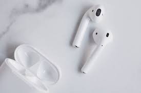 How to clean airpods/apple earpods: How To Clean Earbuds