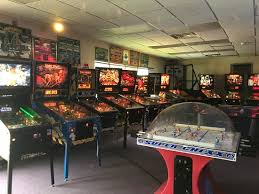 04/23/21 moulin rouge (1965 williams) by popotte added. Wilmington Home Amusements Classic Pinball Picture Of Wilmington Home Amusements Tripadvisor