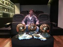 This statistic shows the achievements of vereinslos player lionel messi. 14 January 2012 The Offside Hooligans