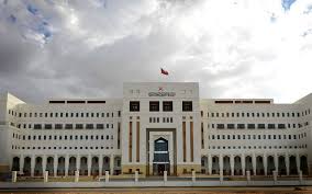 القوى العاملة الشركات المتضررة تراجعت عن تقليص رواتب العاملين في ع مان معلومات مباشر