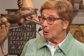 Hammer bei „Bares für Rares“: Seniorin fällt aus allen Wolken