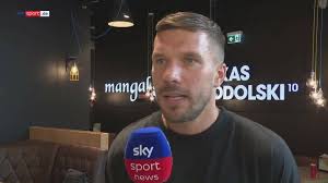 La marcatura è stata messa a segno dopo appena 7, nella partita con l'ecuador del 29 maggio 2013. Dfb Video Lukas Podolski Uber Die Deutsche Nationalmannschaft Fussball News Sky Sport