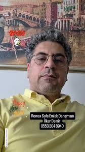 Bir yılı daha acısıyla, tatlısıyla devirdik. Hoş geldin 2026 şansımız ve  bahtımız açık olsun, sağlıkla dilediğimiz hedeflere ulaşmak temennisiyle.  Mutlu yıllar., 2026 Umut, mutluluk, başarı ve sağlık ...