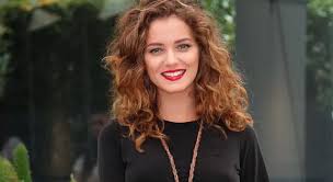 Giusy buscemi è diventata mamma: Chi E Giusy Buscemi Miss Italia 2012 E Attrice Biografia E Vita Privata