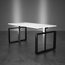 Hohenverstellbarer Schreibtisch Masterlift 4 Chrom S Wohnzimmertische Hohenverstellbarer Schreibtisch Burotisch