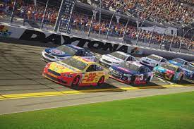Last year's nascar heat evolution was a game i found to be of little redeeming value, with visual fidelity that didn't even belong on the playstation 3, the worst royalty free light rock they could find and an inability to even make the main mechanic of driving, something gaming has been doing since we. Nascar Heat 2 Is Back By Popular Demand Of Two Key Features Polygon