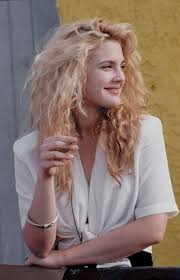Drew Barrymore Drew Barrymore 90s 90s Hairstyles Hair Beauty