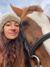 Some ladies and I went to the Harry Potter Quiz last night and we had a fun  time. We dressed up and Lisa even won a best dress prizes!! (She came as