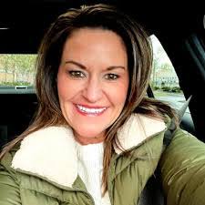 Amber Gorham's Instagram, Twitter & Facebook