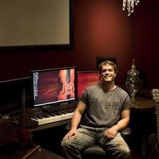 Thomas Bergersen Equipboard Thomas bergersen is a 3 times platinum selling and award winning music producer and artist from trondheim, norway. thomas bergersen equipboard