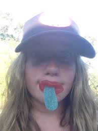 Eloise Lawler's Instagram, Twitter & Facebook