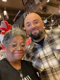 Always a blessing running into fellow artists! Good luck tonight Aaron Hymes  a pleasure to meet you!