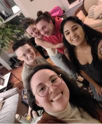 WeMetAtBard Kati Albert '18 and Maya Schwartz '19 met in the Fall of 2015.  They hit it off pretty quickly in the Center for Spiritual Life and were  roommates in Sands House