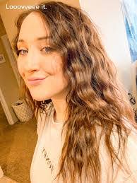 Nicole Farrow's Instagram, Twitter & Facebook