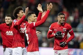 Ajax gaat woensdagavond op bezoek bij az. Jadwal Liga Belanda Ajax Bidik Tiga Poin Sekaligus Jarak Dengan Az Alkmaar Antara News Banten