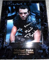 He grew up in lincoln, nebraska, and at age 14 moved with his family to lake havasu, arizona, where he won a drama scholarship to the university of arizona. Aliens Stewarts Movie And Tv Autograph Collection