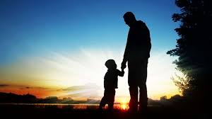 Ia juga menjadikan orang itu merasa istimewa! 10 Kata Kata Ucapan Hari Ayah Kirim Untuk Bapak Atau Suami Via Whatsapp